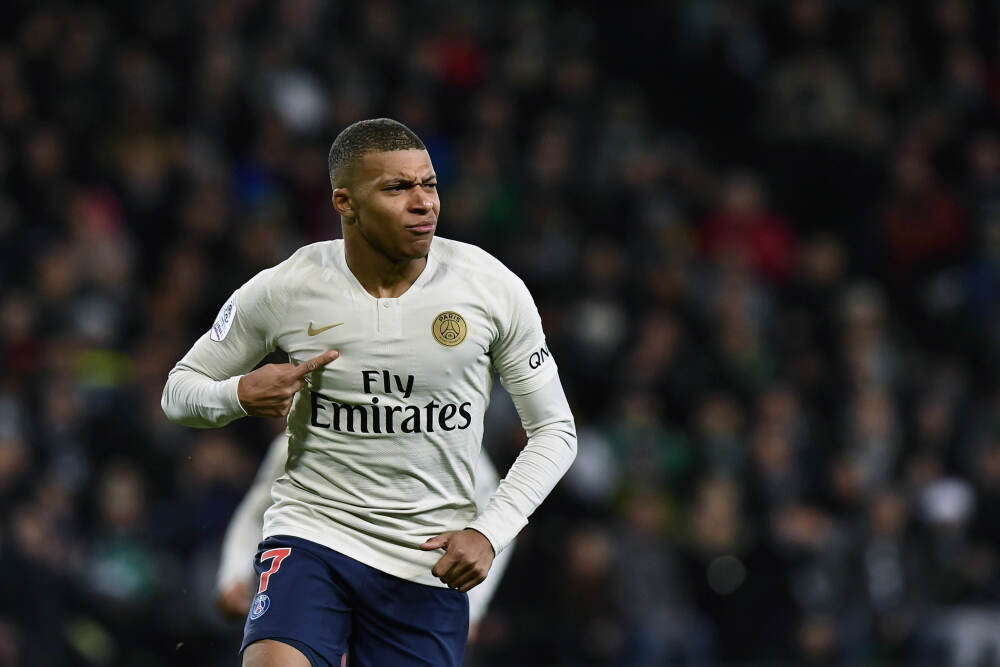 《破神者 GODBREAKERS》动作合作+快速战斗与动态挑战｜中文版